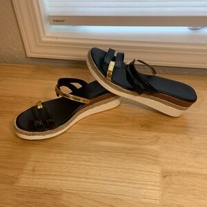 Women’s Sandel,  Slip on
